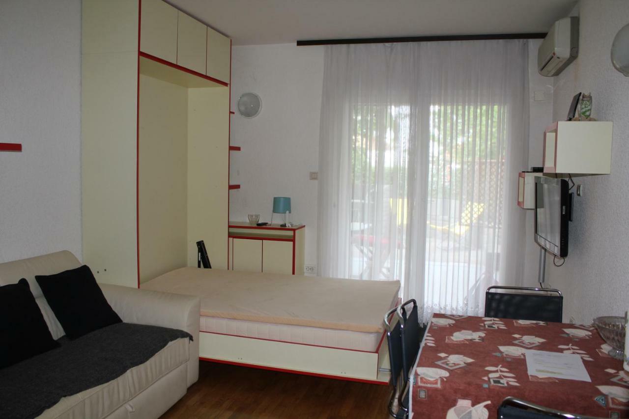 Apartamento Apartmajsko Naselje Zusterna Koper Exterior foto