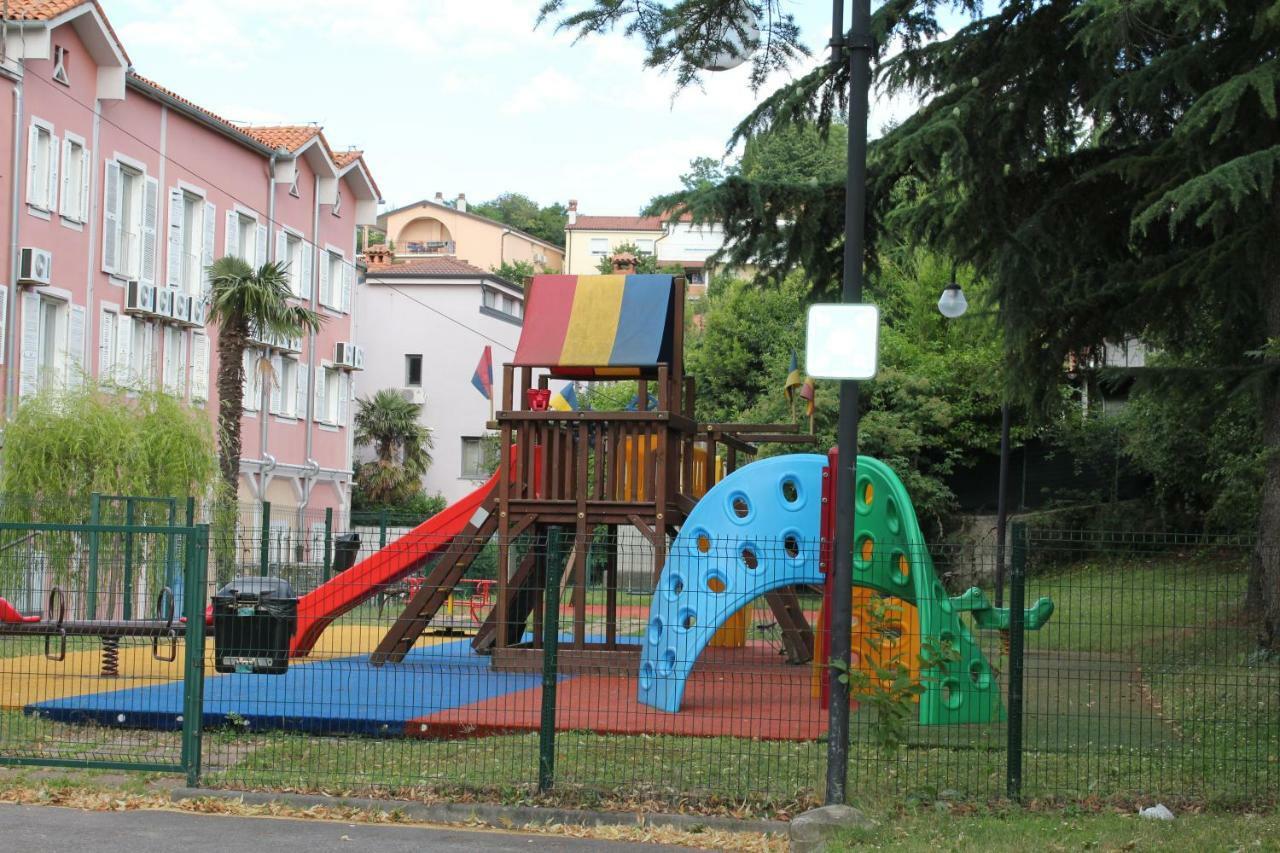 Apartamento Apartmajsko Naselje Zusterna Koper Exterior foto